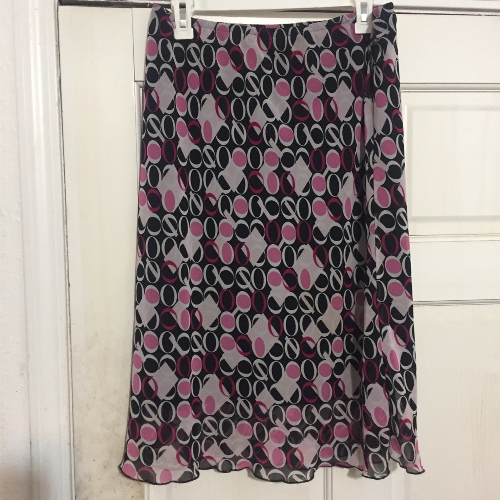 Lined polyester pull on skirt 29” long.